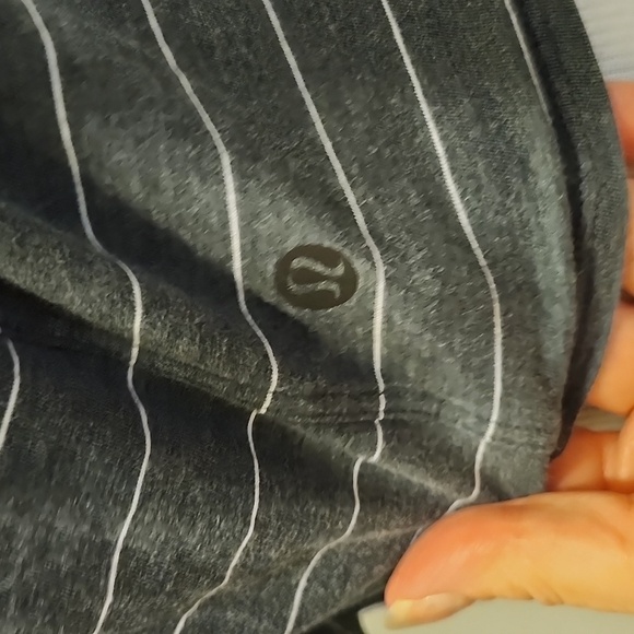 Lululemon Time to Restore Front Tie Lightweight Top Grey Stripe Medium - Picture 7 of 9